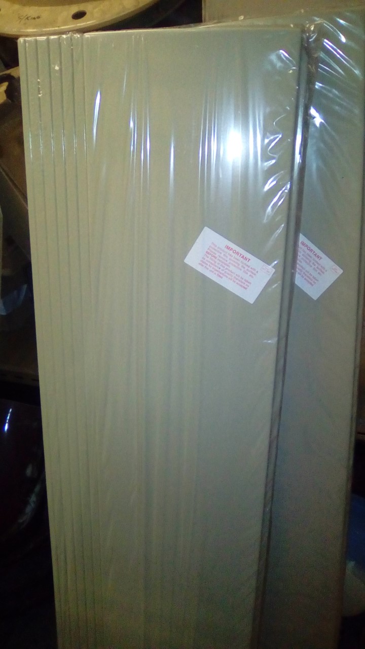 BATH PANELS Over 80 Colours Stockist TRADE PRICES